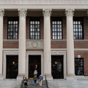 特朗普:将取消哈佛大学免税资格 特朗普:将取消哈佛大学免税资格