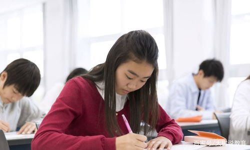班主任为学生建43个相册存万张照片 班主任为学生建43个相册存万张照片