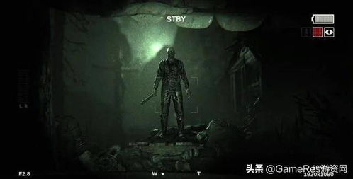 恐怖游戏安全屋游戏攻略 VS 游戏《萤火突击》的游戏攻略 恐怖游戏安全屋游戏攻略 VS 游戏《萤火突击》的游戏攻略
